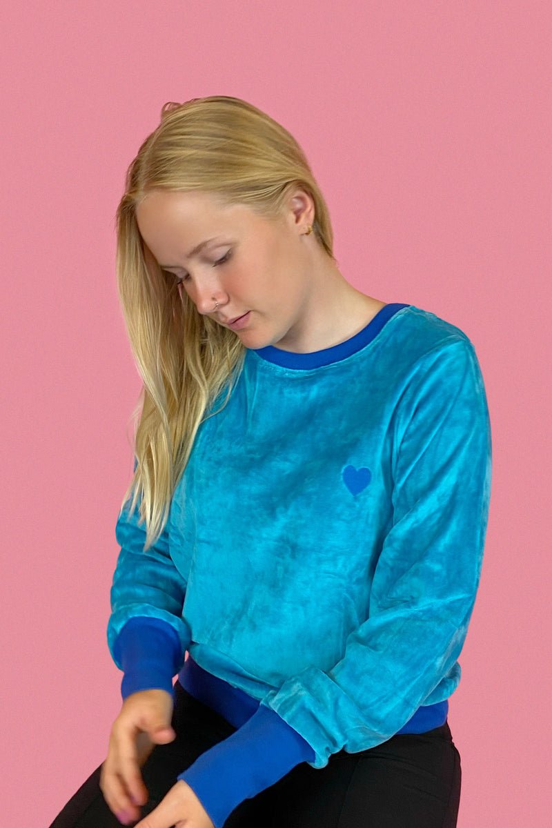 Load image into Gallery viewer, The Sweatshirt For A Cozy Day, Barrier Reef
