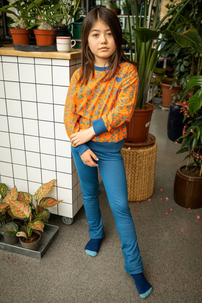 Laden Sie das Bild in Galerie -Viewer, Scandinavian children fashion Alba tinkerbell pants in blue for children
