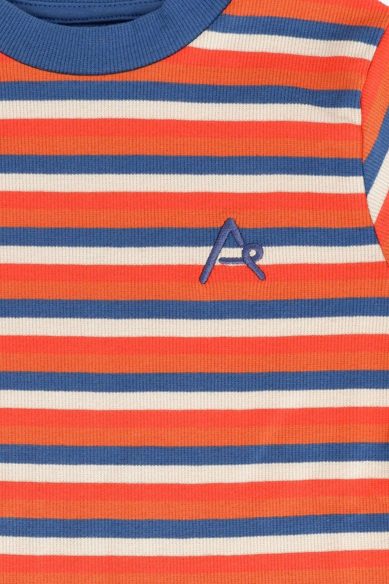 Laden Sie das Bild in Galerie -Viewer, Logo detail red striped ribbed t-shirt for children by albababy
